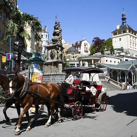 Apartmany Becherplatz Karlovy Vary Luaran gambar