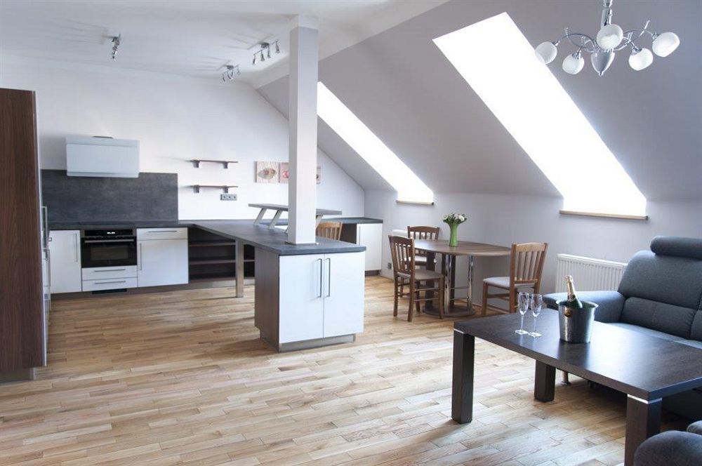 Apartmany Becherplatz Karlovy Vary Luaran gambar